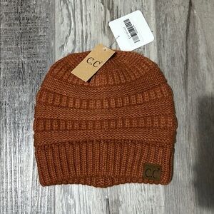 C.C Women's Knit Beanie - Rust